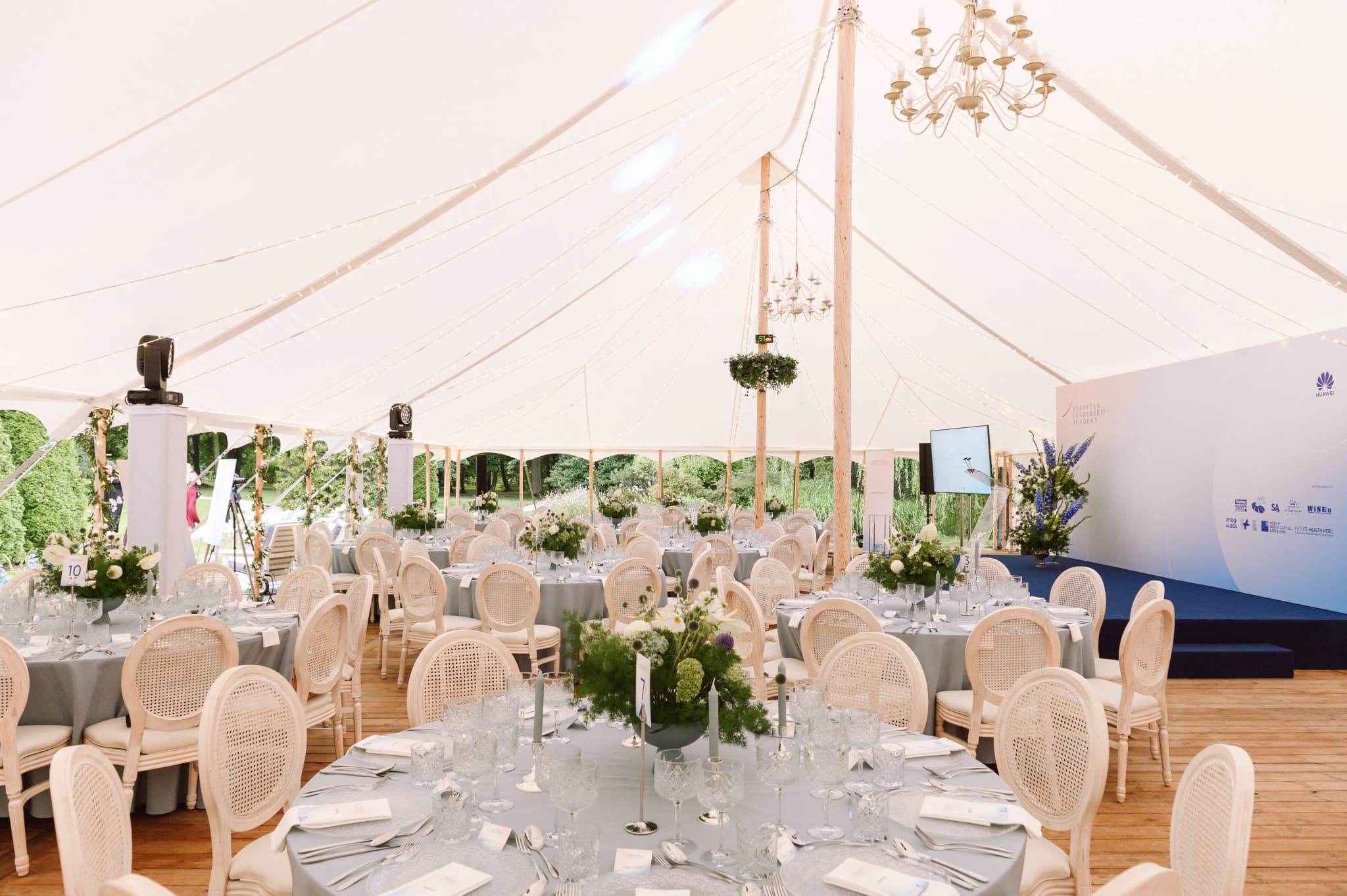 Mindful conference setting at Pałac Żółwin